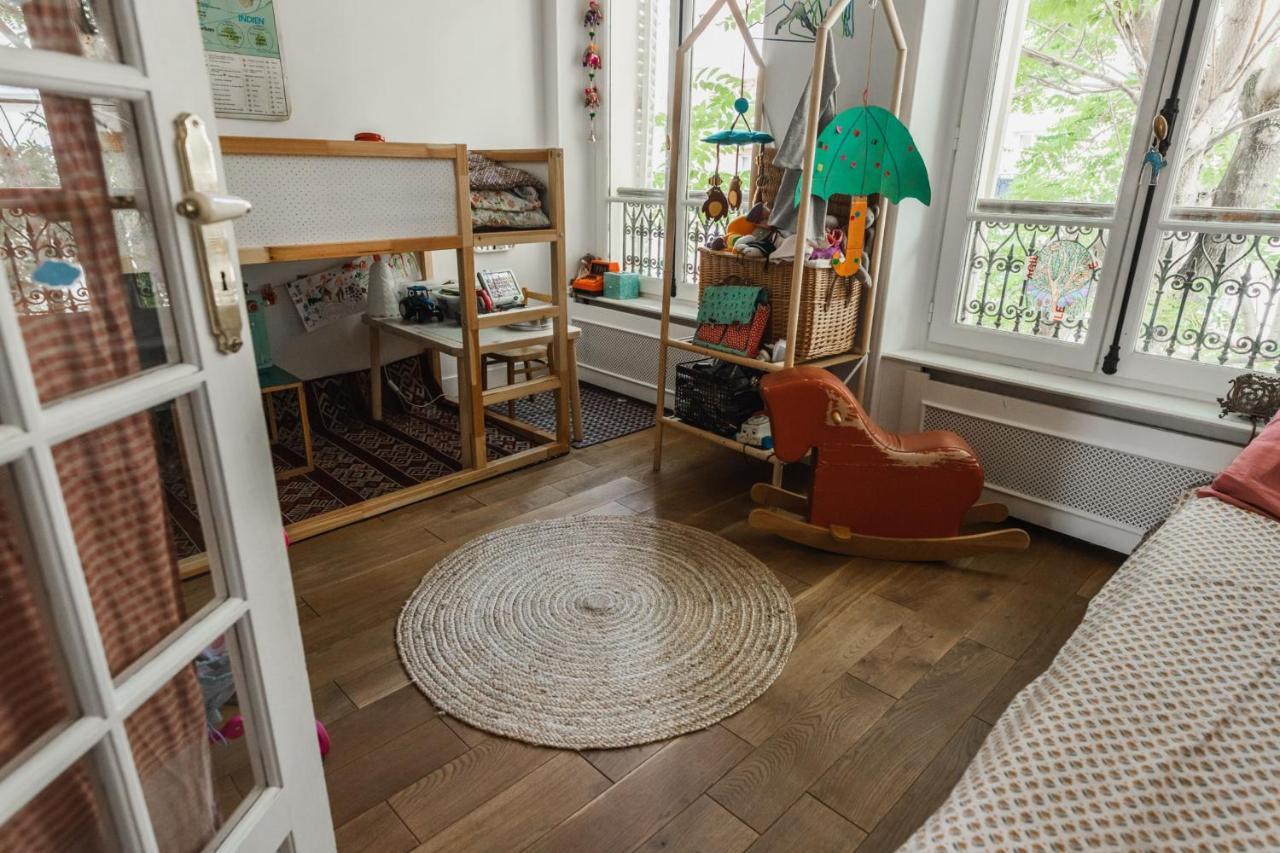Bright Atypical Duplex In Menilmontant Paris Exterior foto
