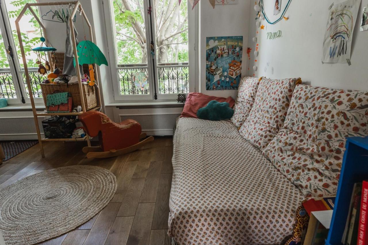 Bright Atypical Duplex In Menilmontant Paris Exterior foto