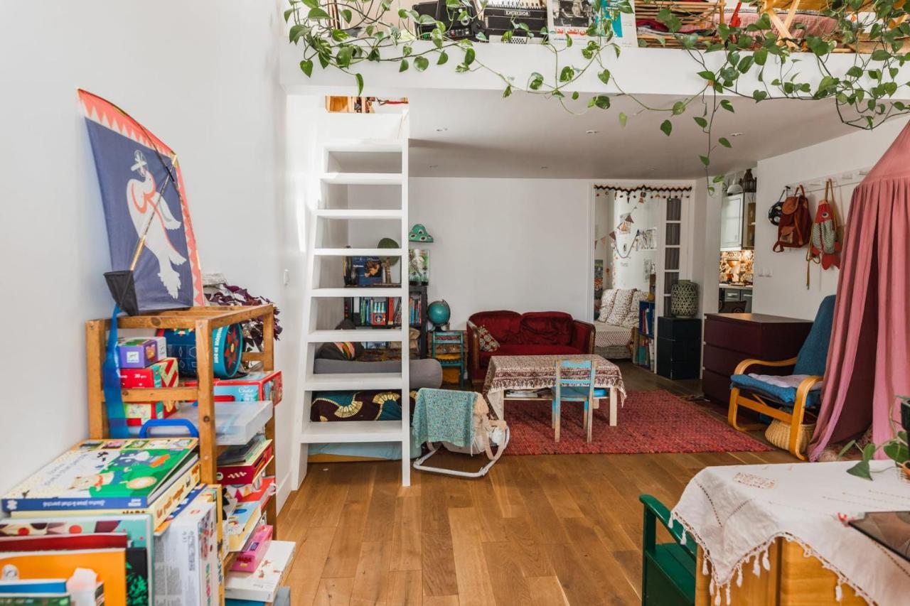 Bright Atypical Duplex In Menilmontant Paris Exterior foto